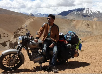 Travel to Ladakh via Srinagar