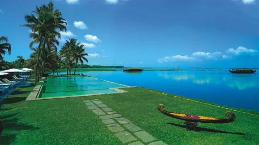 Kerala Delight Honeymoon 4N