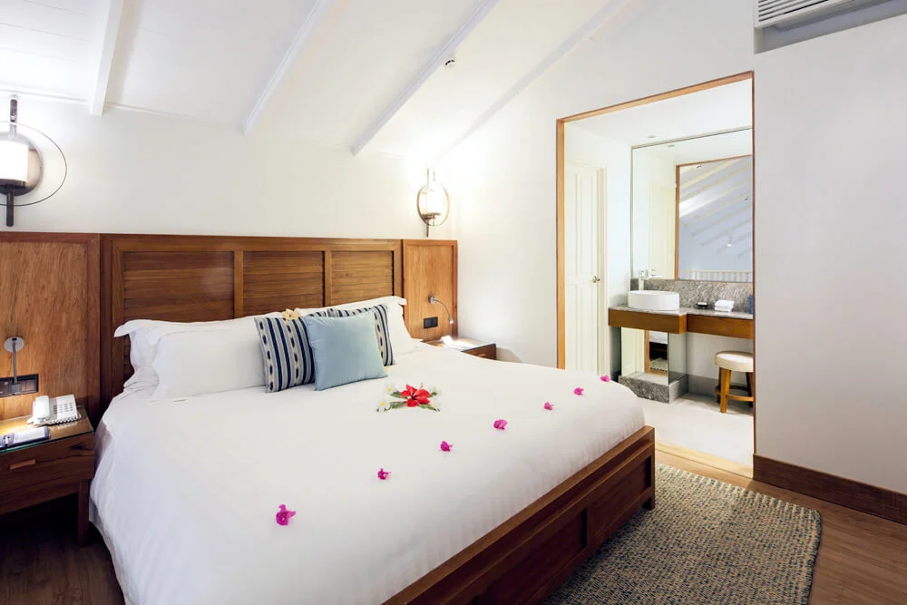 centara-grand-beach-suite-room-4