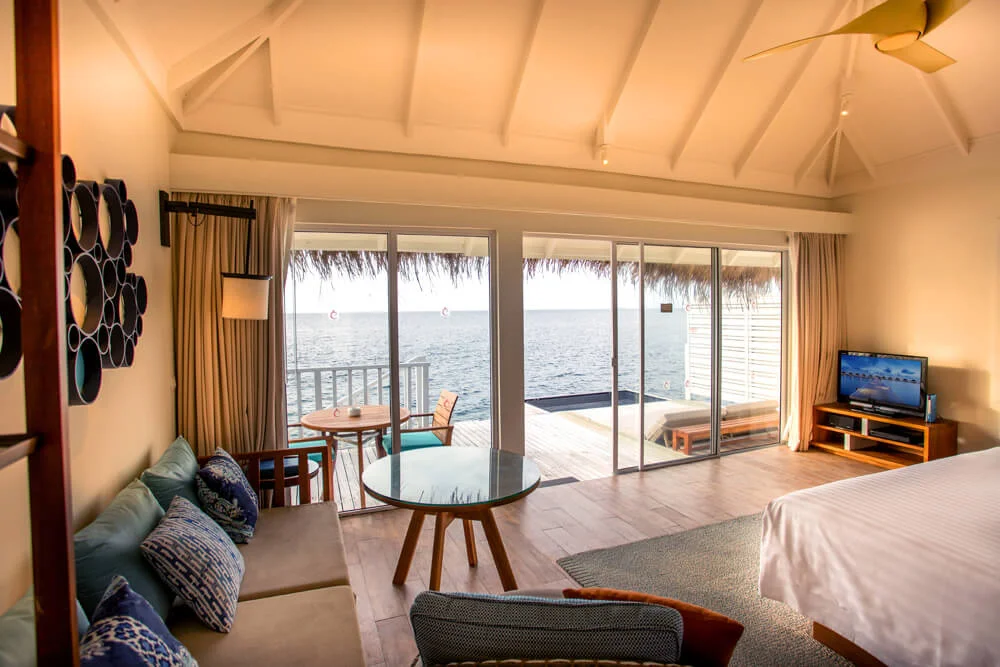 centara-grand-deluxe-water-villa-room-1