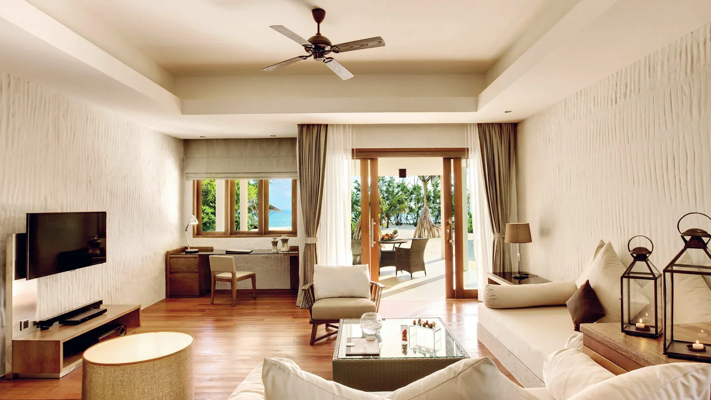 hideaway-deluxe-beach-residence-room-2