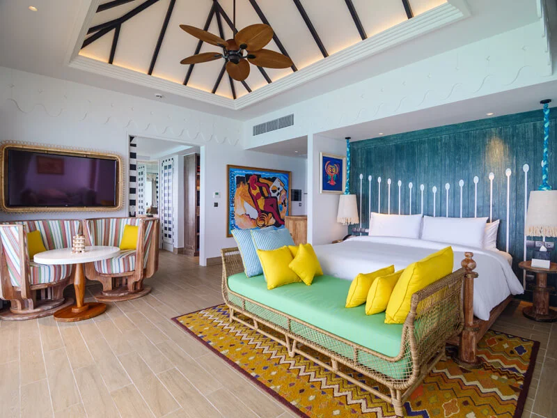 saii-lagoon-overwater-villa-room-3